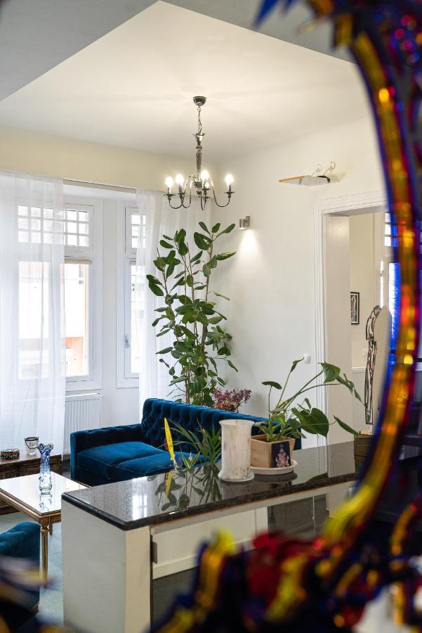 Spacious & Artistic Retro 2Bd Apt With Sauna Athene Buitenkant foto