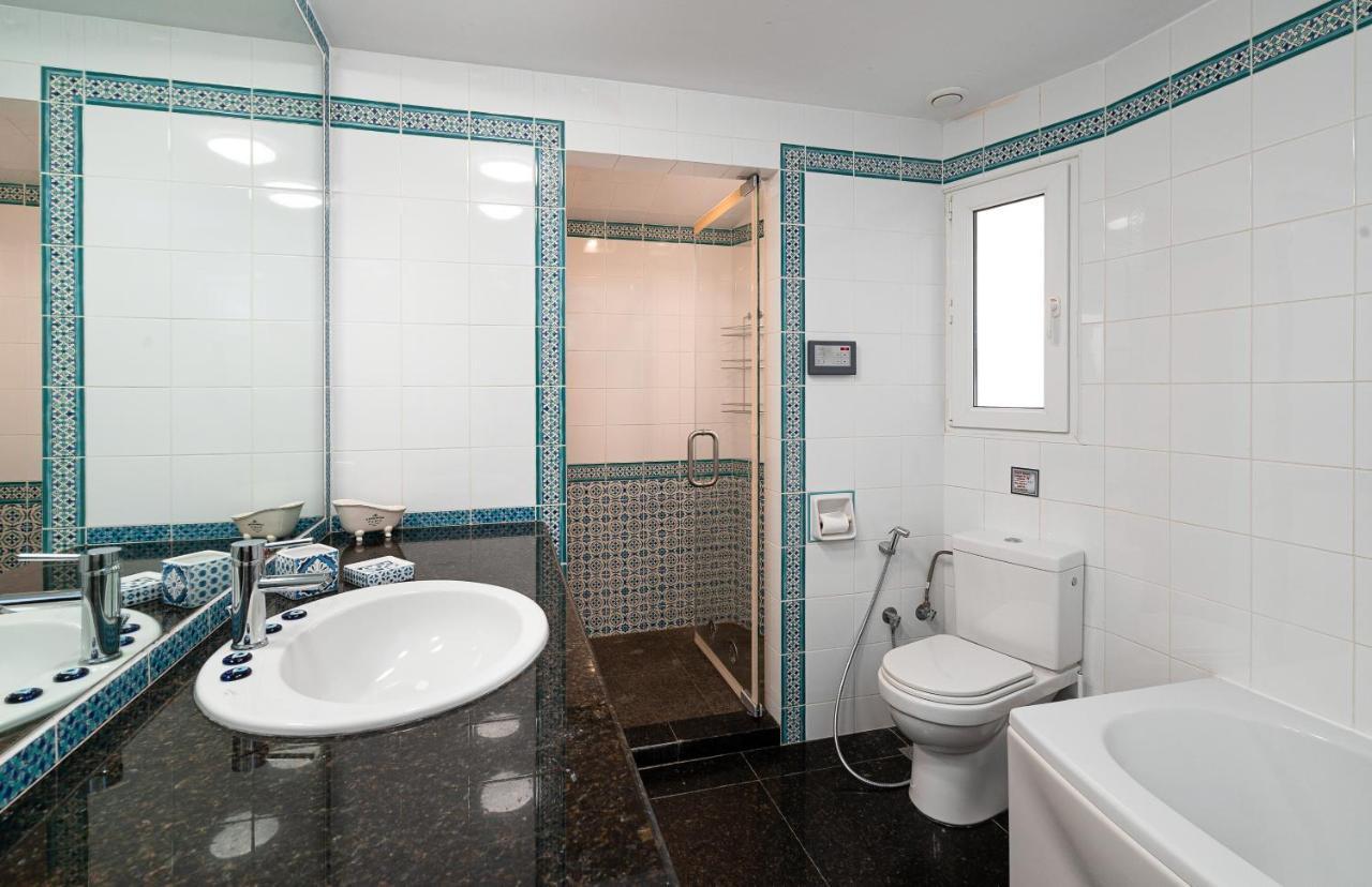 Spacious & Artistic Retro 2Bd Apt With Sauna Athene Buitenkant foto