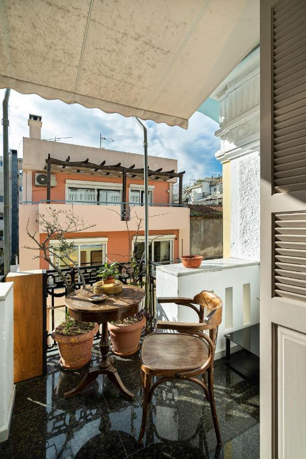 Spacious & Artistic Retro 2Bd Apt With Sauna Athene Buitenkant foto